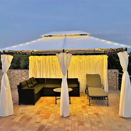 Villa Mar Villa *